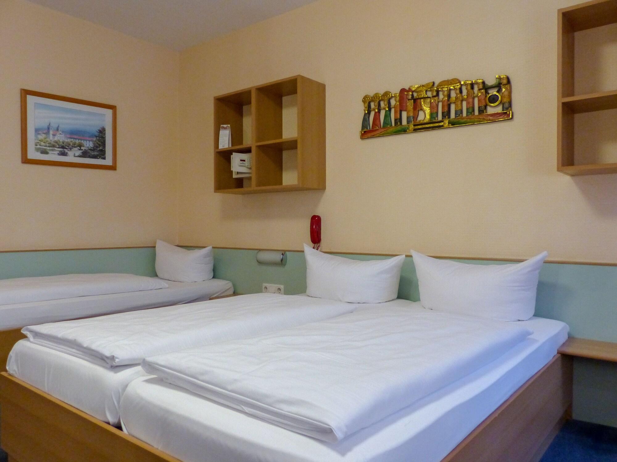 Hotel Sachsenhof Berlin Ngoại thất bức ảnh