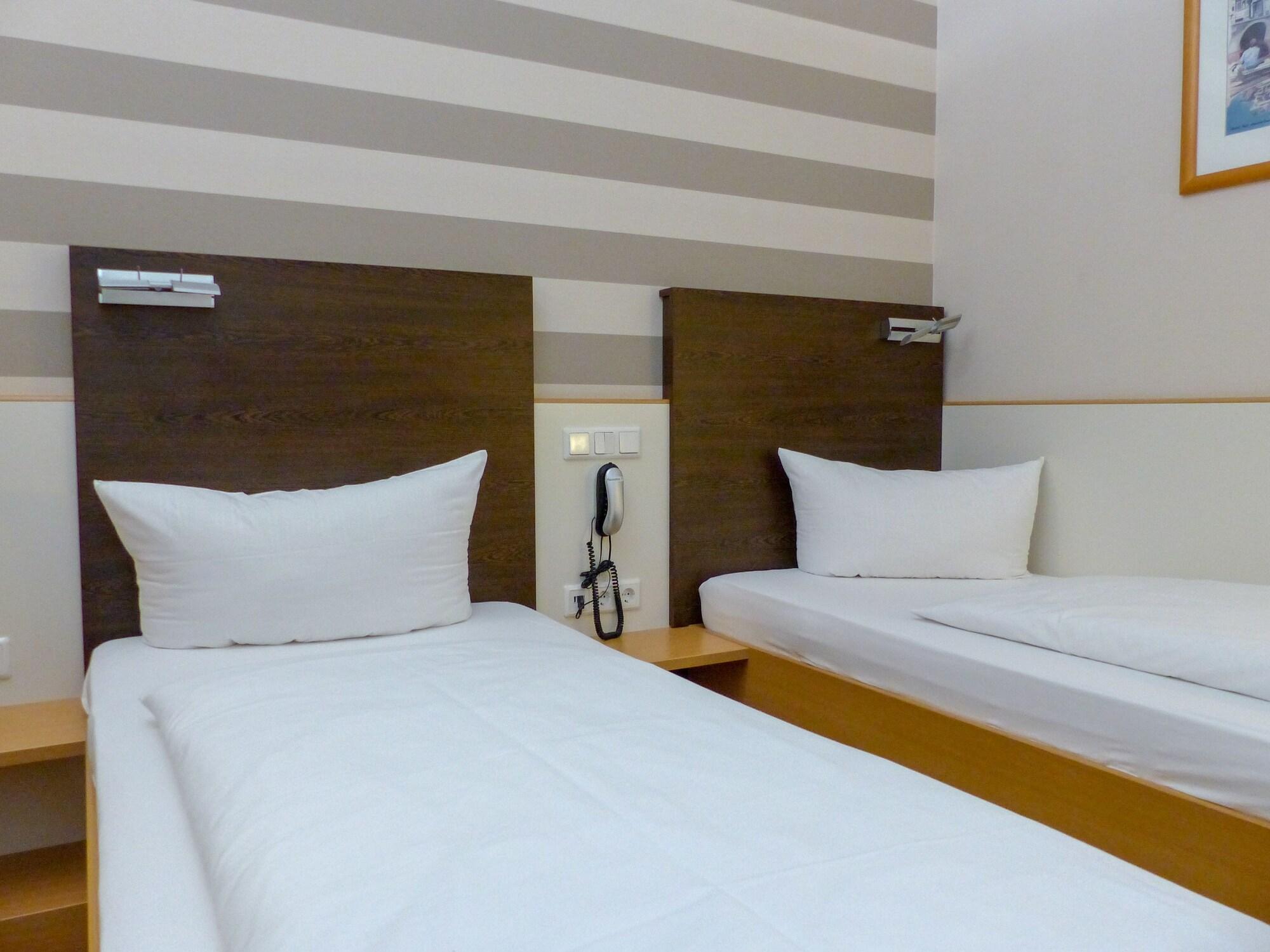 Hotel Sachsenhof Berlin Ngoại thất bức ảnh
