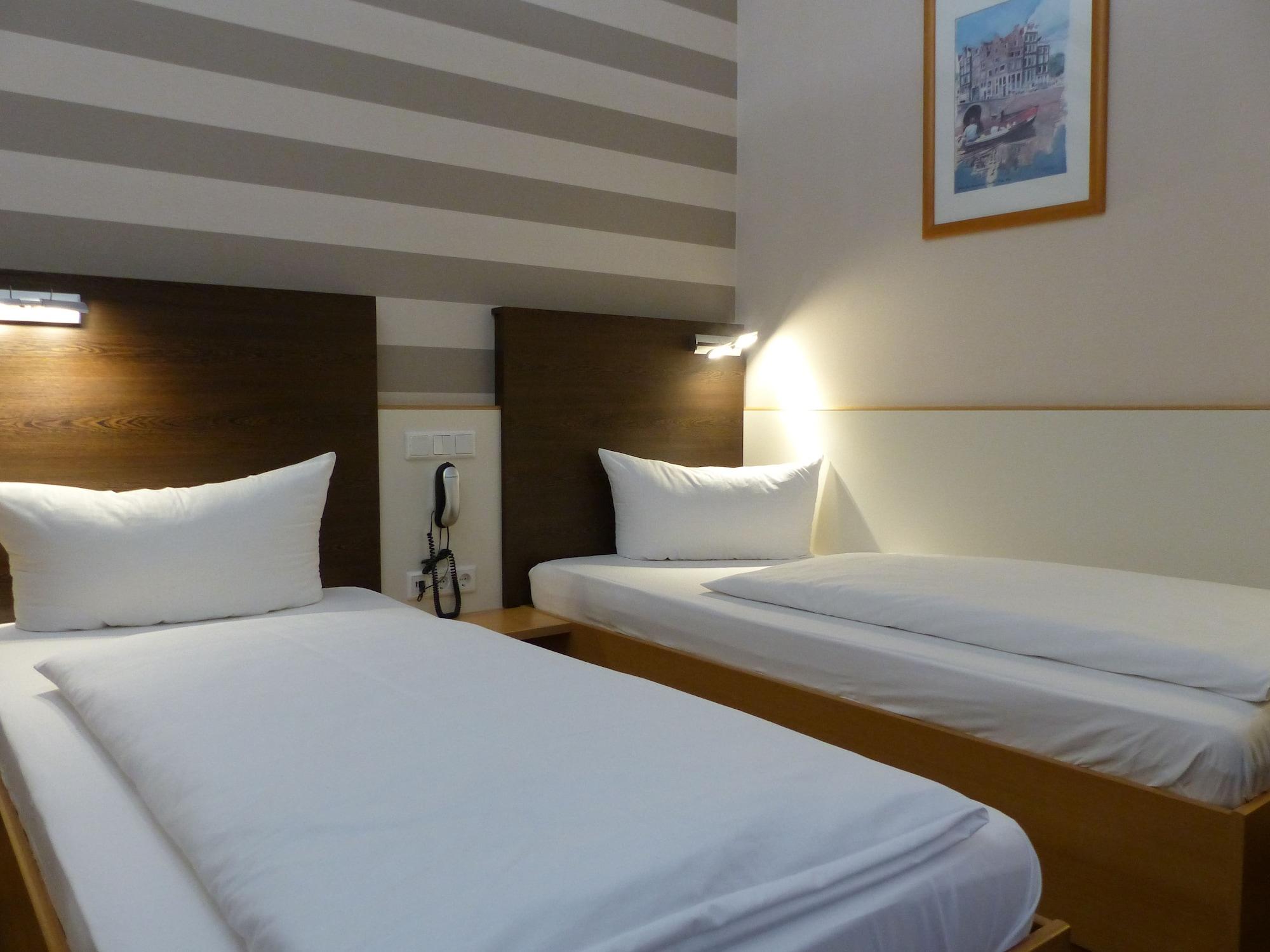 Hotel Sachsenhof Berlin Ngoại thất bức ảnh